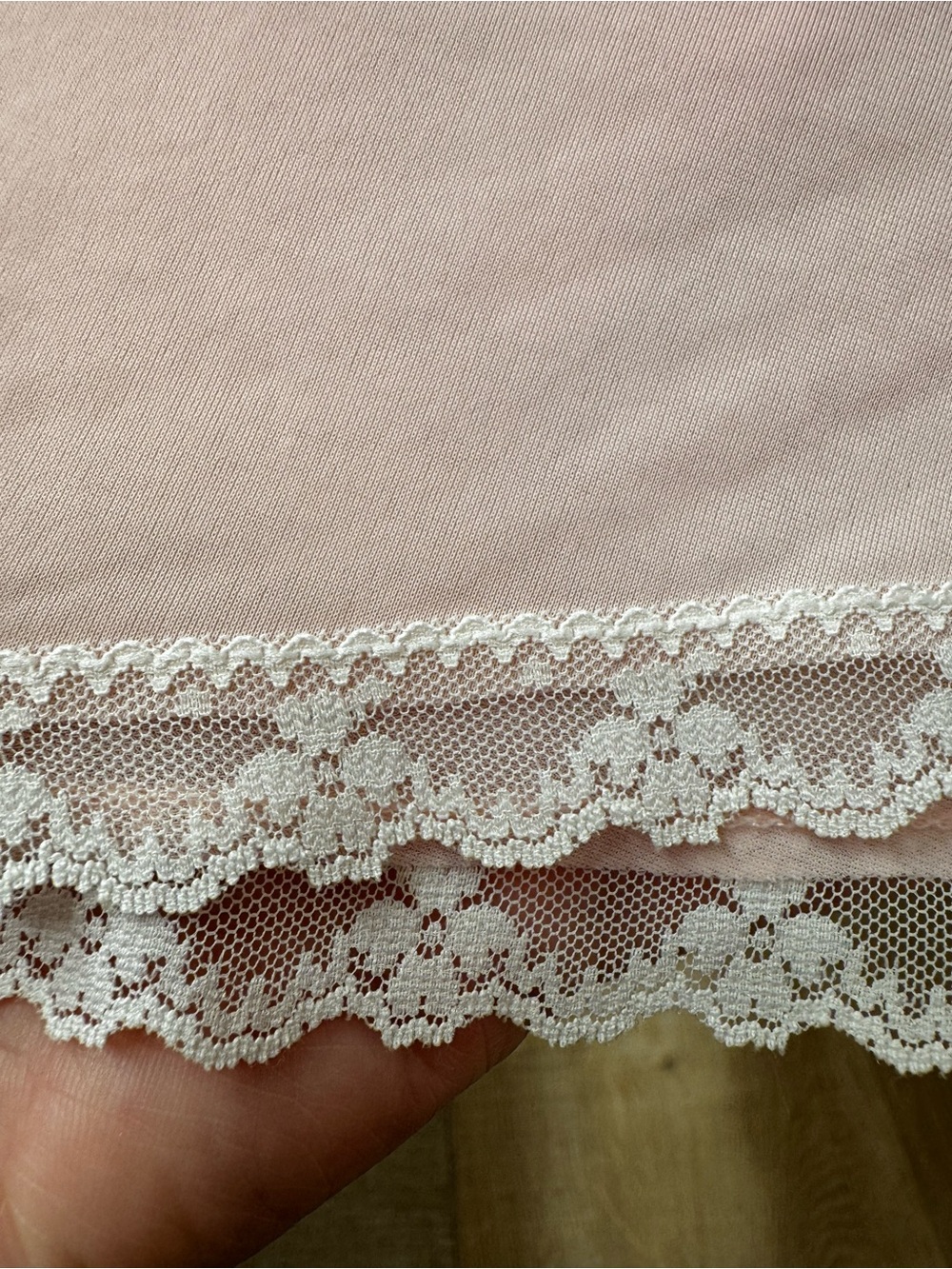 Vintage Lucie Ann Pink Delicate Ruffle Lace Cuffs Hem Subtle Floral Nightgown L - Picture 11 of 14